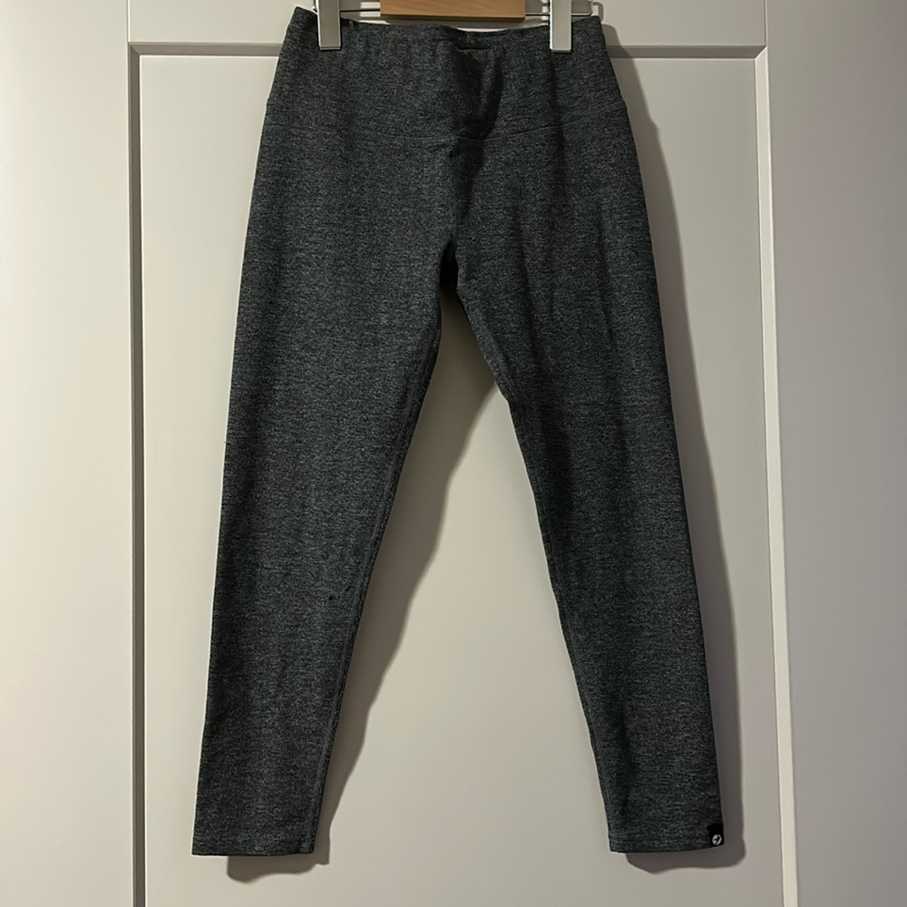 Oiselle herringbone run tights (NOT the 2023 herringbird style) | size 06 | EUC